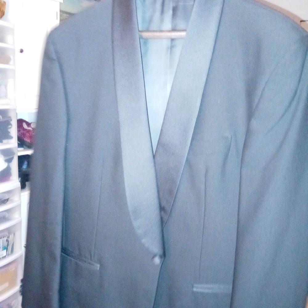 Vito Rufolo Mens Tuxedo
